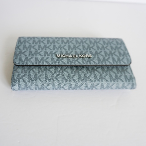 Michael Kors Jet Set Trifold Wallet MK Pale Blue - Picture 3 of 5